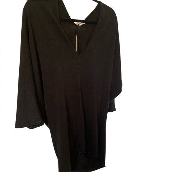 Glam souls black sweater size Large - Picture 1 of 4